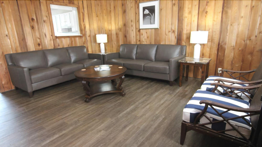 Public Area 3, Sunset Beach Resort, Camden