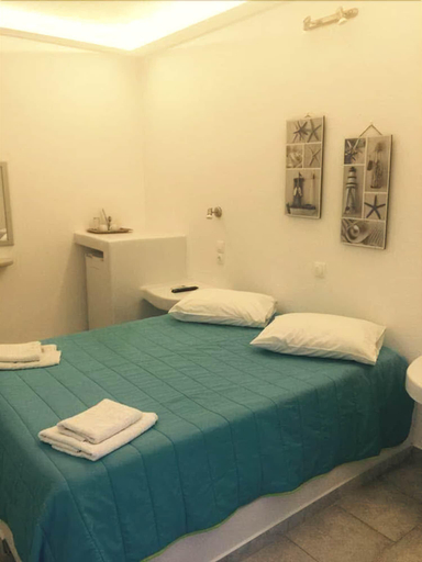 Bedroom 5, Evagelia's Place, South Aegean