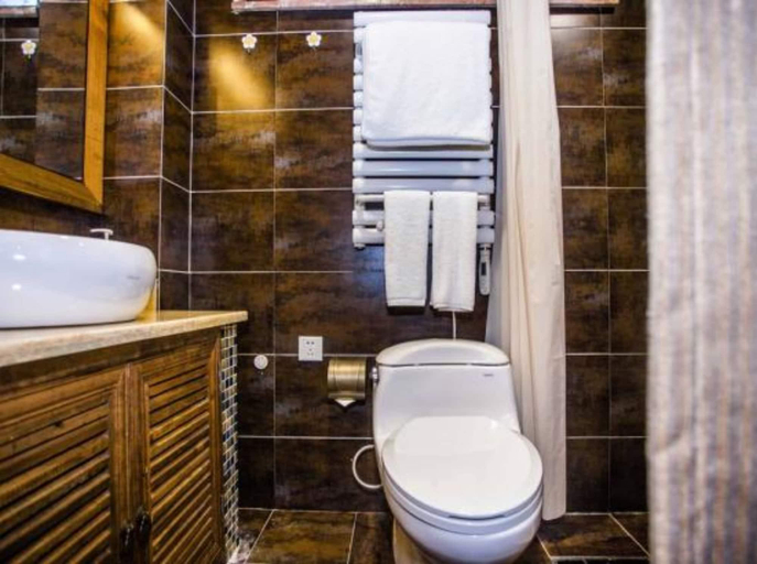 Bathroom 4, Floral Hotel Fantu, Lijiang