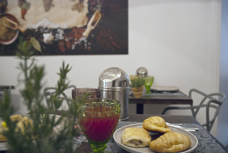 Food & Drinks 5, Opera Dreams, Roma