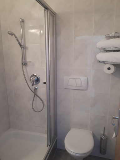 Bathroom 5, Glacier Hotel Grawand, Bolzano