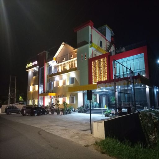 New D Dhave Hotel Syariah, Padang