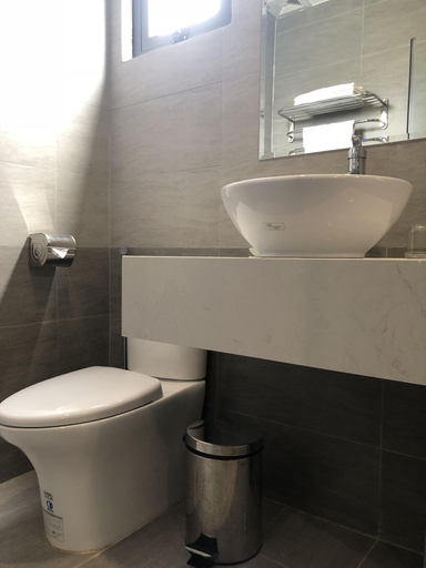 Bathroom 5, Saigonhost Pandora Hotel, District 10