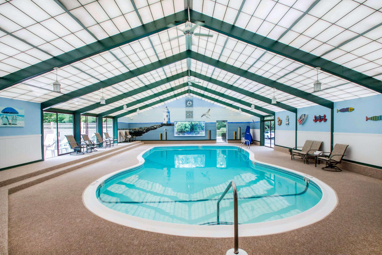 Sport & Beauty 2, Quality Inn Old Saybrook - Westbrook, Middlesex
