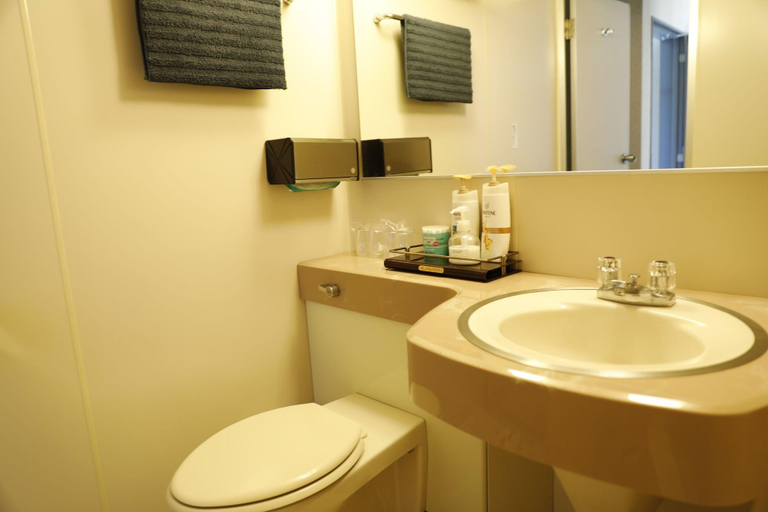 Bathroom 4, Kinugawa Club Hotel Kinsenkaku, Nikkō