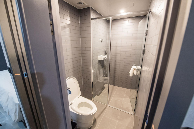 Bathroom 4, Hotel Society, Haeundae
