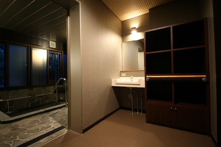 Bathroom 5, Hotel Housei, Yamanouchi