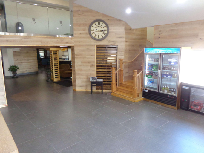 Public Area 2, Country Inn & Suites by Radisson Roanoke Rapids NC, Halifax