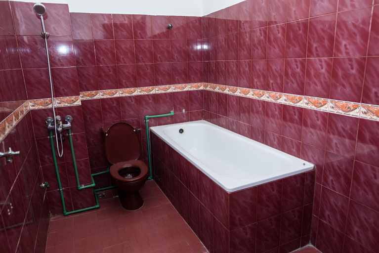 Bathroom, Rabbit Homestay, Huế