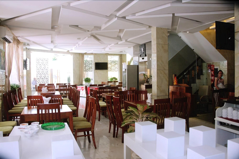 Food & Drinks 5, Art Deluxe Hotel, Nha Trang