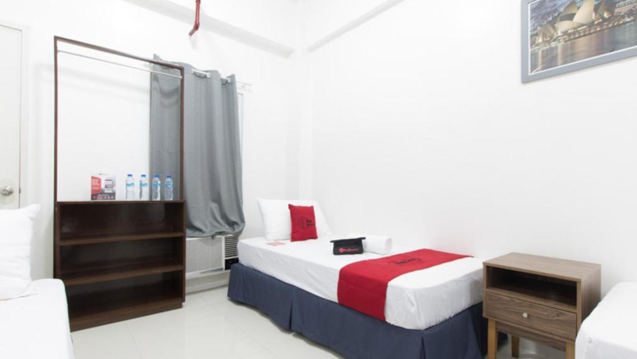 Bedroom 4, RedDoorz near Liceo De Cagayan University Highschool, Cagayan de Oro City