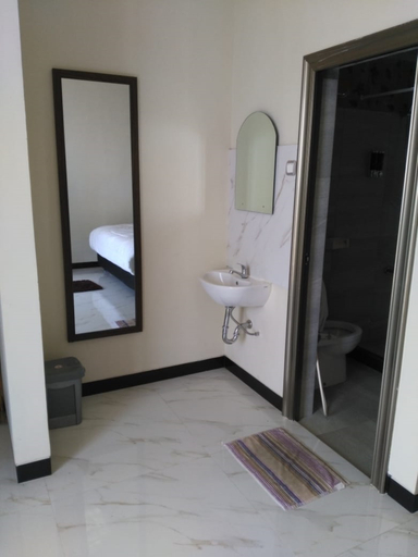 Bedroom 4, D&D Bellevue Guest House, Malang