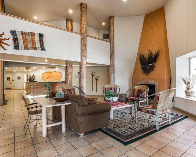 Public Area 2, Quality Suites Moab Near Arches National Park, Grand