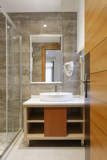 Bathroom 4, Nishant Boutique Hotel, Beşiktaş