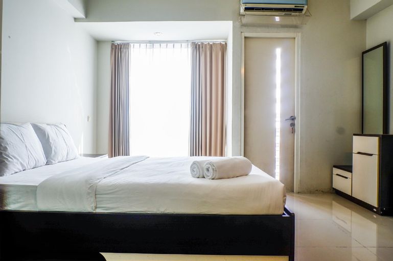 Studio Suite Room at The Square Apt By Travelio, Surabaya