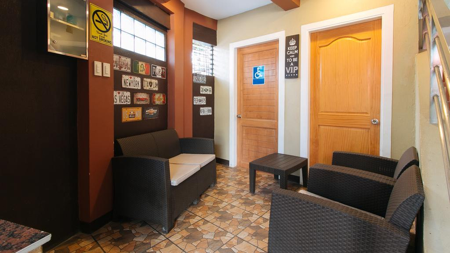 Public Area 4, RedDoorz Plus near Lapasan Plaza Cagayan de Oro, Cagayan de Oro City