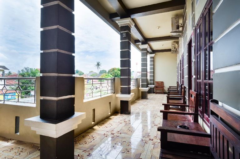 OYO 3044 Adelia Residence, Palembang