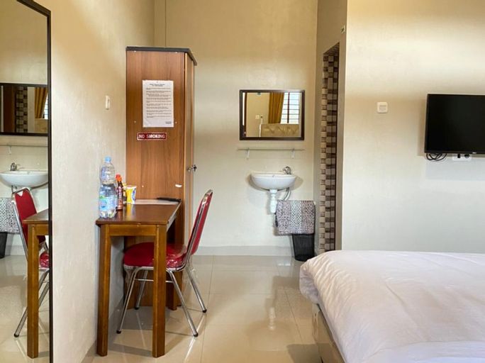 RedDoorz @ Joyce Guest House Medan, Medan