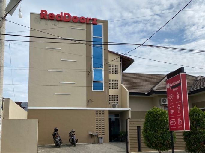 RedDoorz @ Joyce Guest House Medan, Medan