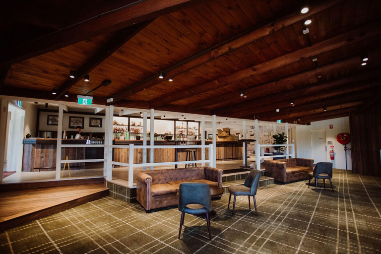 Public Area, Wallaby Hotel, Gold Coast