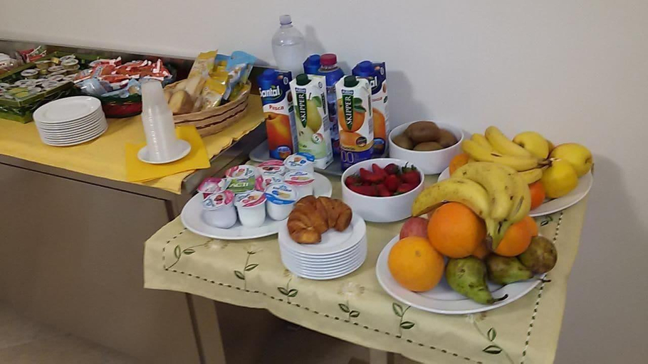 Food & Drinks 5, B&B Monte Castello, Brindisi