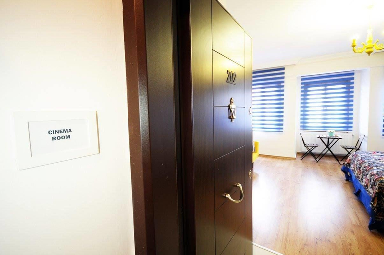 Public Area 2, Suite Dreams Istanbul, Beyoğlu
