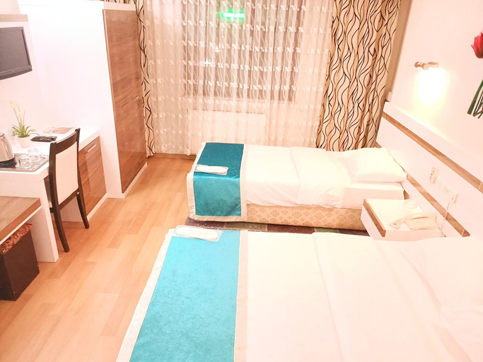 Bedroom 3, Ceylan Hotel, Yıldırım