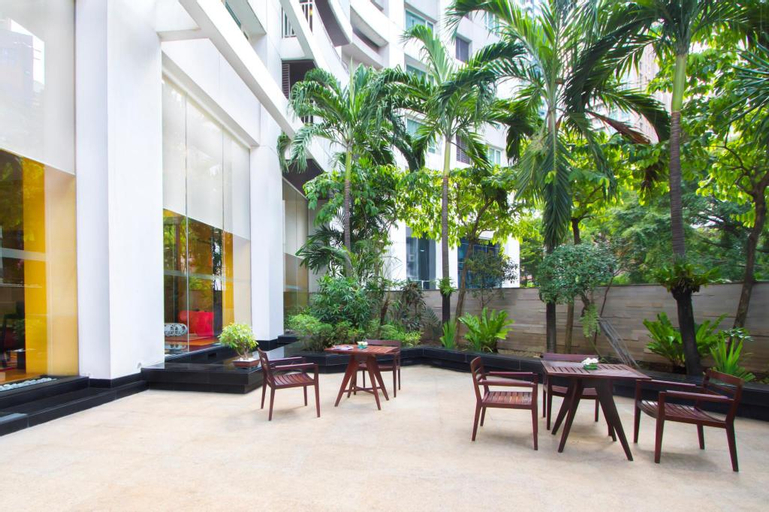 Public Area 8