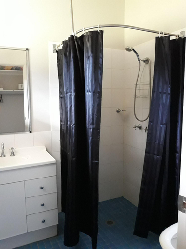 Bathroom 5, Speewah Country Tavern, Mareeba