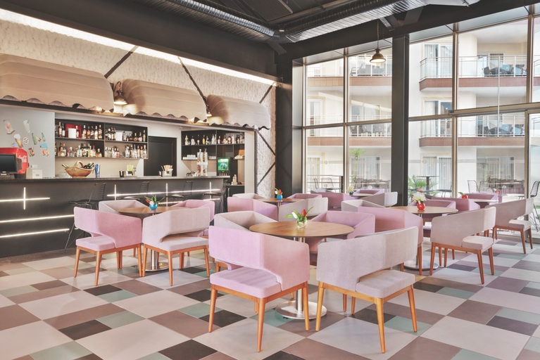 Public Area 2, Ramada Hotel Suites(Dublicated)), Kuşadası