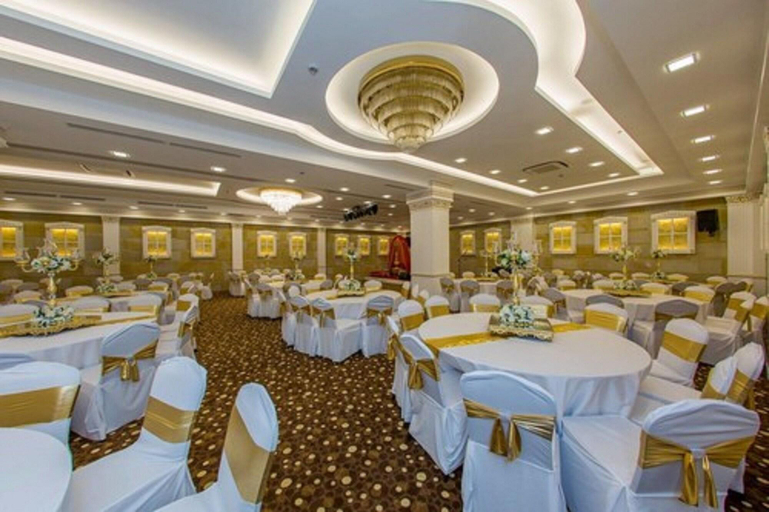 Food & Drinks 5, Gherdan Gold Hotel, Selçuklu