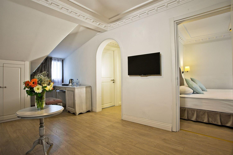 Bedroom 4, Villa Blanche Hotel, Beşiktaş