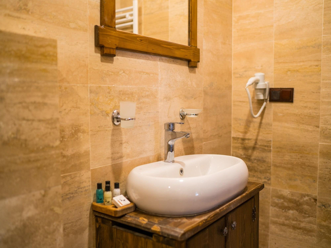 Bathroom 5, Lucky Cave Cappadocia, Nevşehir