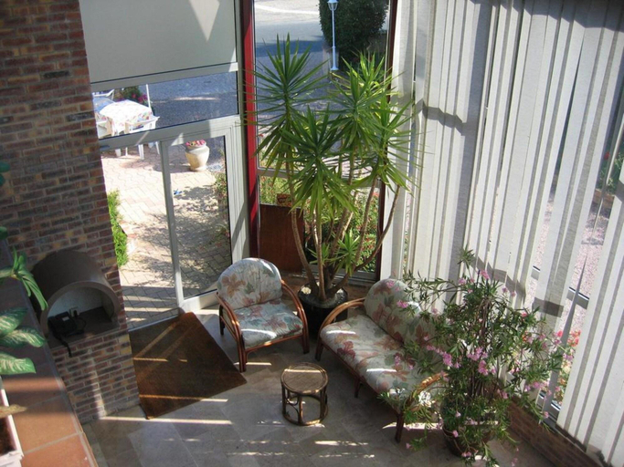 Public Area, Hotel Restaurant Les Deux Sapins, Eure