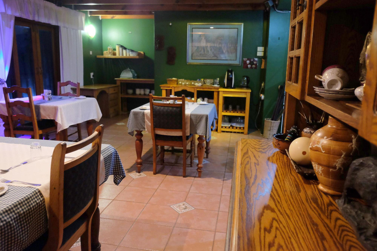 Public Area, Umzimvubu Retreat Guest House, O.R.Tambo