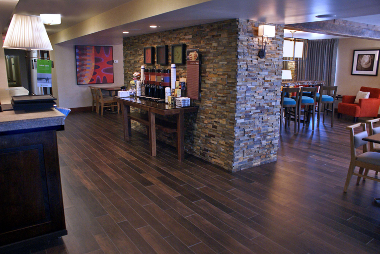 Food & Drinks 5, The Addison Hotel SureStay Collection by BW, Dallas
