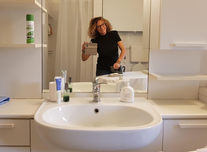 Bathroom 4, B&B Family Home, Cremona