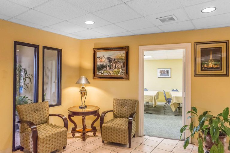 Public Area 5, Quality Inn Calera I-65 exit 231, Shelby