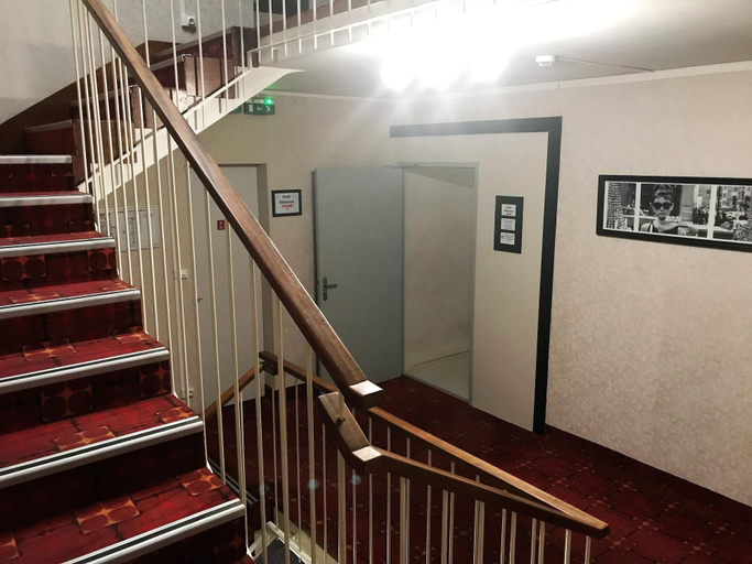 Public Area 3, Hôtel du Commerce, Vendée