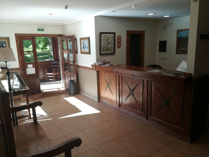 Public Area 3, Aparthotel Sarrato, Huesca
