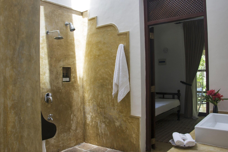 Bathroom 5, Why House, Habaraduwa