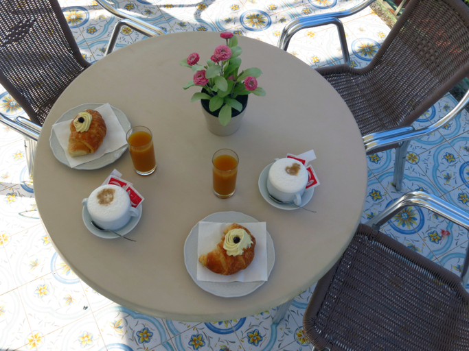 Food & Drinks 1, Baia Serena, Napoli