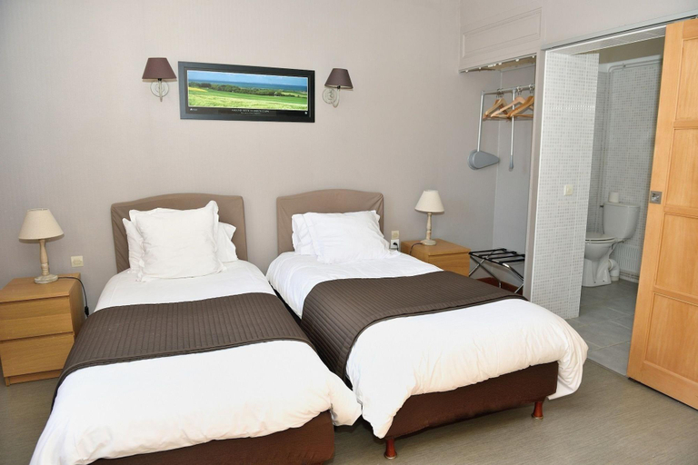 Bedroom 3, Logis Auberge du Colombier, Pas-de-Calais