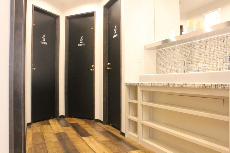 Public Area 2, hostel & powder room crane - Caters to Women, Hiroshima