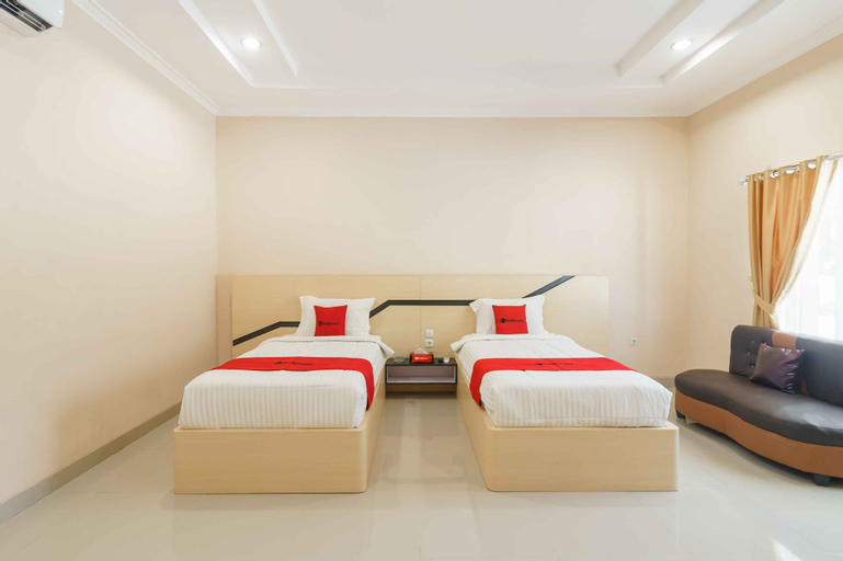 RedDoorz @ Hotel Copacobana Bengkulu, Bengkulu