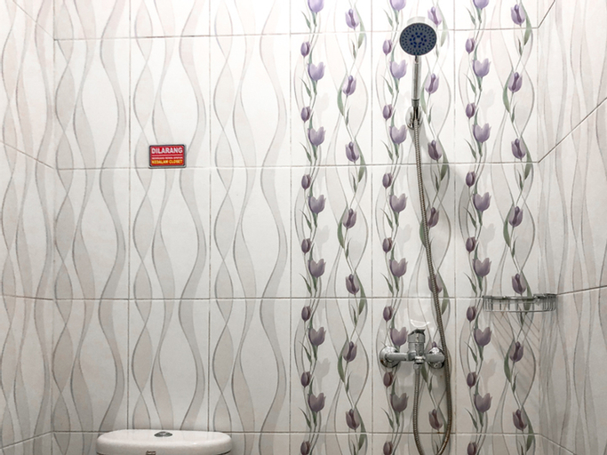 Adisa Homestay Near Saiful Anwar Malang, Malang
