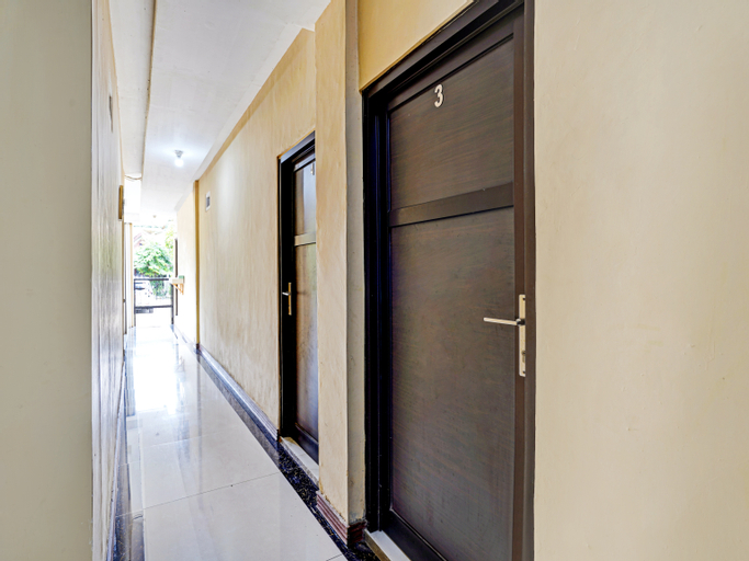 Public Area 3, Super OYO 90081 Pondok Sabaraya 2 Syariah, Karawang