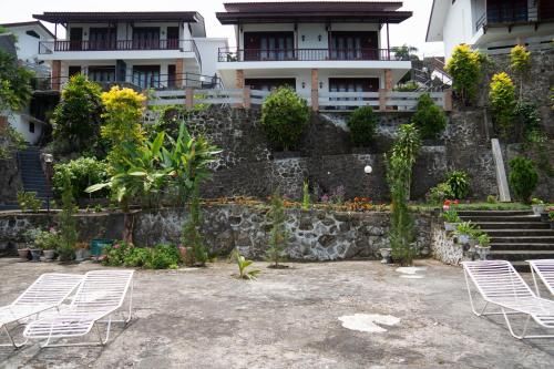 Toledo Inn, Samosir