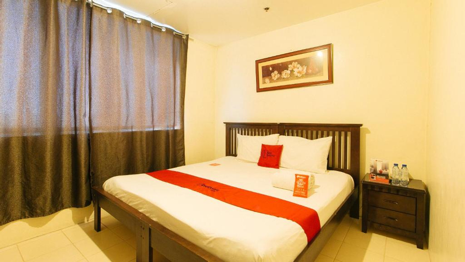 Bedroom 4, RedDoorz Plus @ E Rodriguez corner banawe, Quezon City