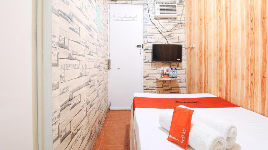 Bedroom 3, RedDoorz near OWWA Pasay, Pasay City